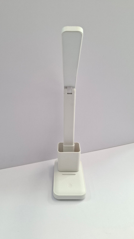 چراغ مطالعه led سه حالت نور مدل T65